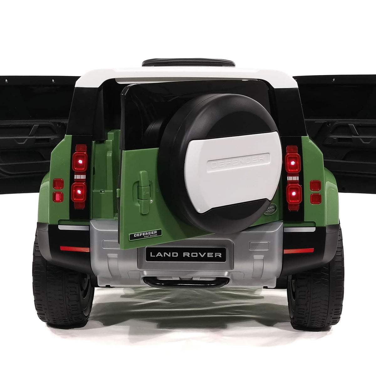 Land Rover Defender 12V Kids Ride-On Car with R/C Parental Remote | Gr